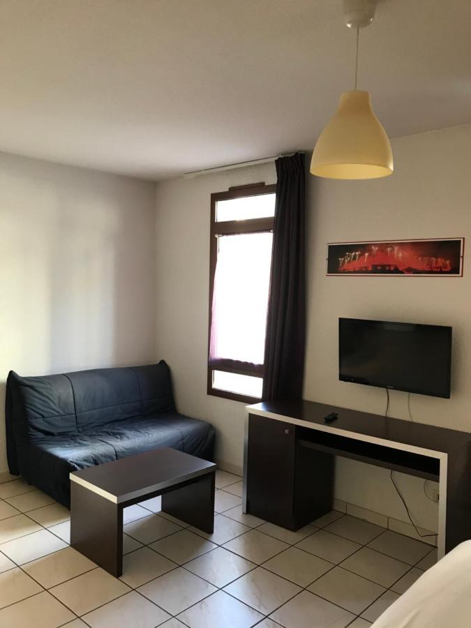 Studio Cite Medievale 250 M Carcassonne Bagian luar foto